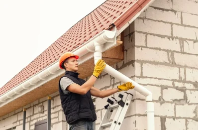 Pose et remplacement de gouttières à Vatierville